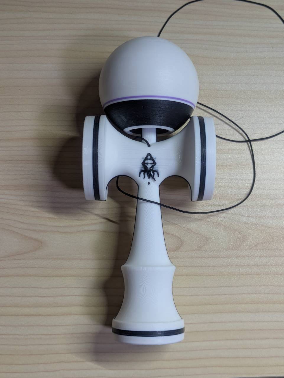 3Dプリンタで作られたEDEXけん玉の全体写真